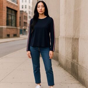 Banana Republic Womens Nylon Blend LS Boat Neck Navy Blue Blouse Medium Pullover